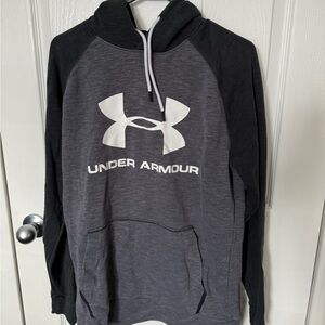 Under armour Sweater